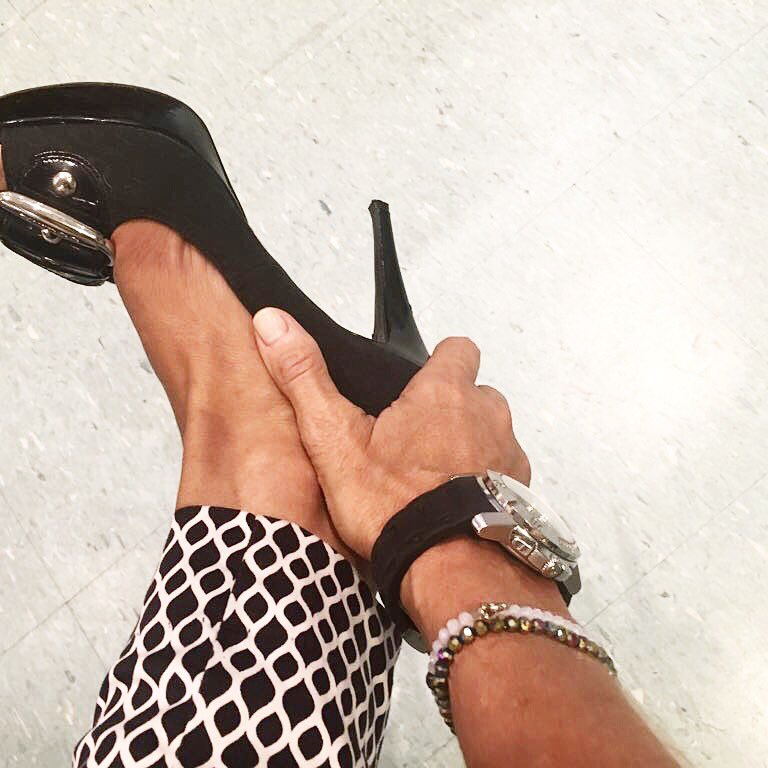 Imperfectas_it's tweet photo. El estilo está en los detalles... #consejoimperfecto #pulseras #it #igers #ladystyle #instafashion https://t.co/4FLOEio6Ha