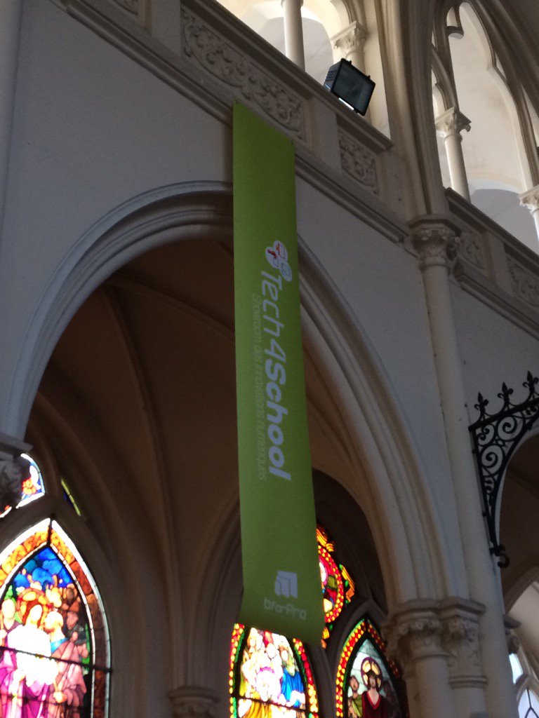 BforPro's tweet photo. Tout est prêt pour le salon #tech4school à @UnivCatholille ! Rdv à la chapelle des 9h pour rencontrer nos partenaires https://t.co/2qEww1nUDX