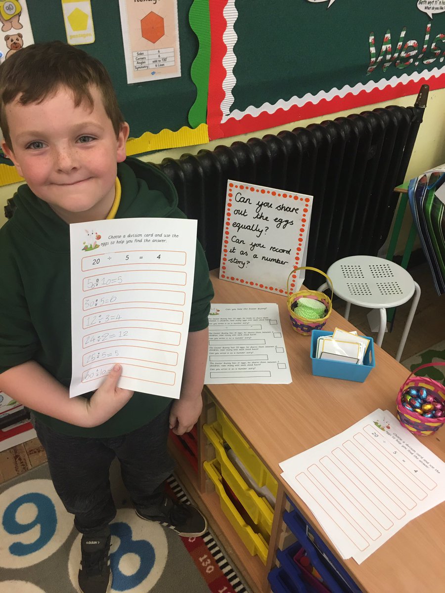 CGPrimary's tweet photo. Fantastic independent number and computer skills being shown off is class 4 provision this week! #CGPEP #CGPMD https://t.co/rpM5Mc6CEp