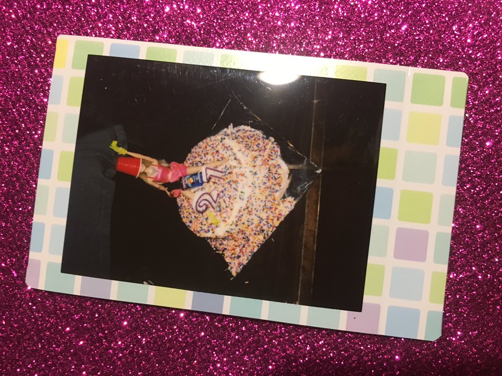 SC_Zenith's tweet image. Attention if you turned 21 in 2016 or 2017, upload your favorite picture from the night to ReplayIt and be featured in the yearbook!