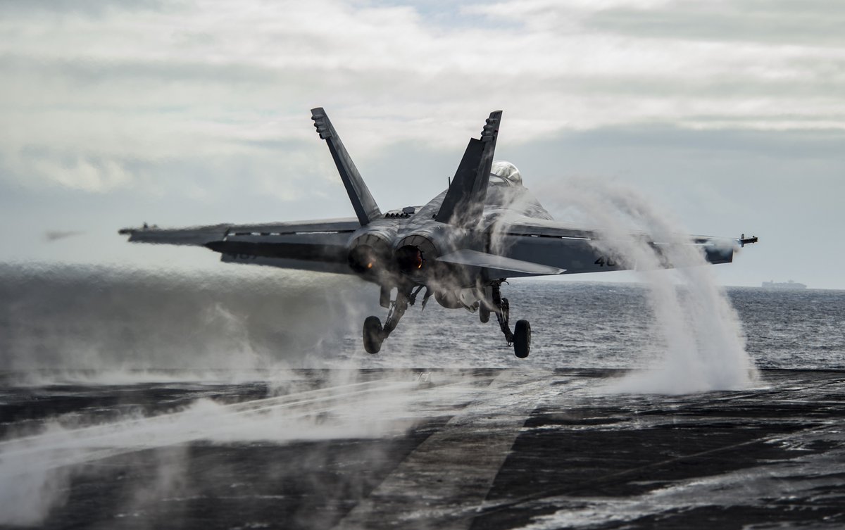 #NavalMonday #AircraftPhoto