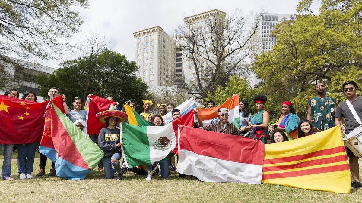 GeorgiaStateU's tweet photo. Students from @GSU_ISAC celebrated their Flag Parade Celebration at Hurt Park yesterday. Click here for more info: https://t.co/hwaz0bnWDx https://t.co/kahfx0Xqlx
