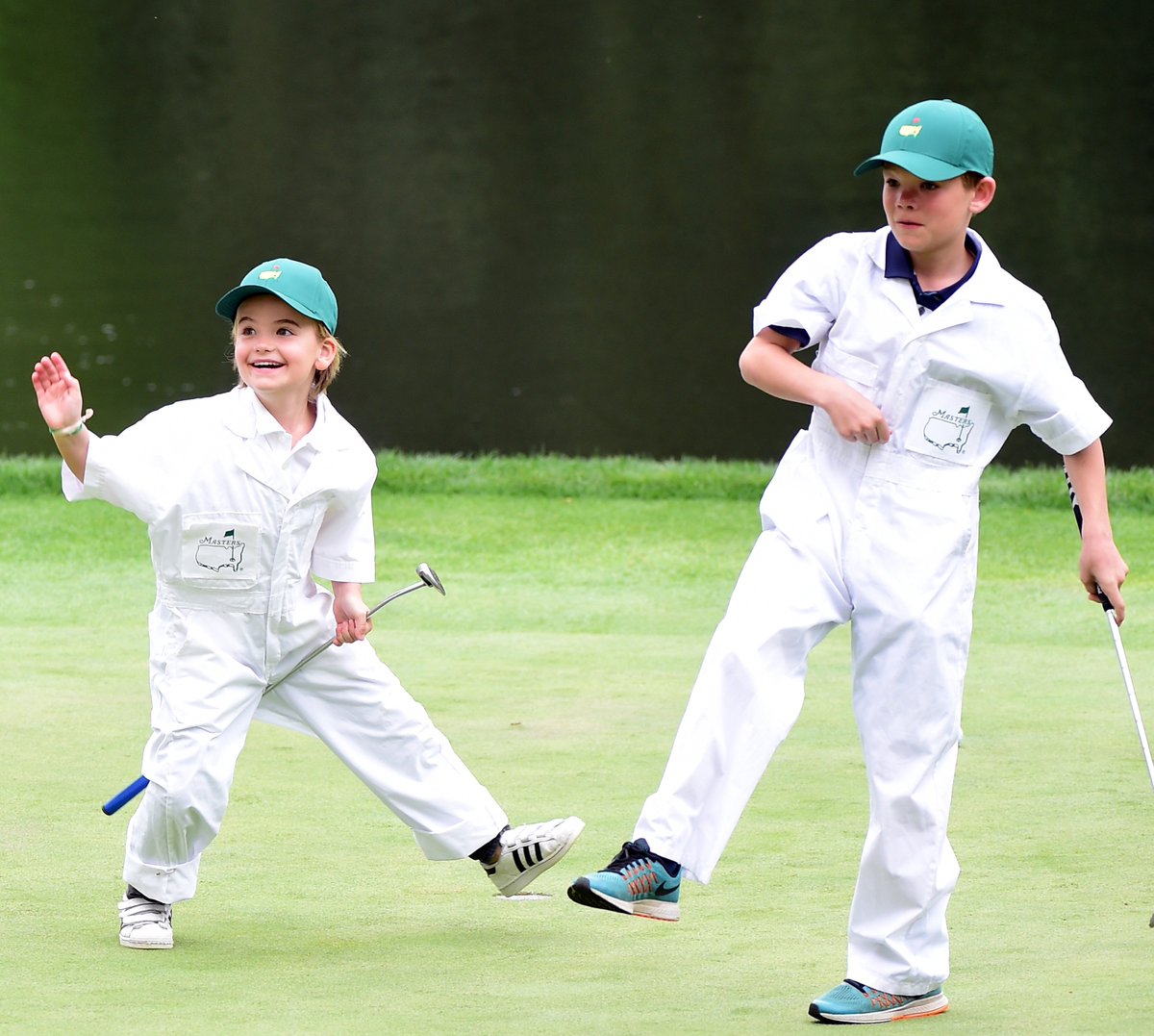 Galloping into Masters Week like… 

(The Par 3 Contest is a week from today!) glfdig.st/8176rDI