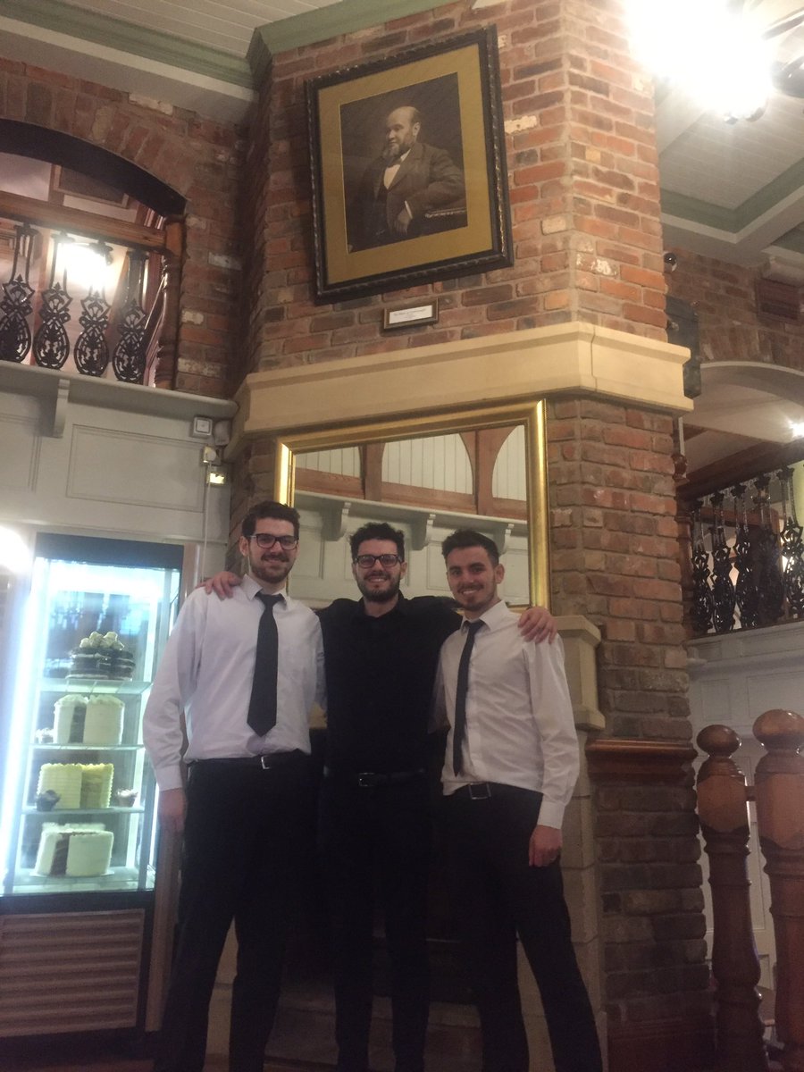 Sid Papas tweet media