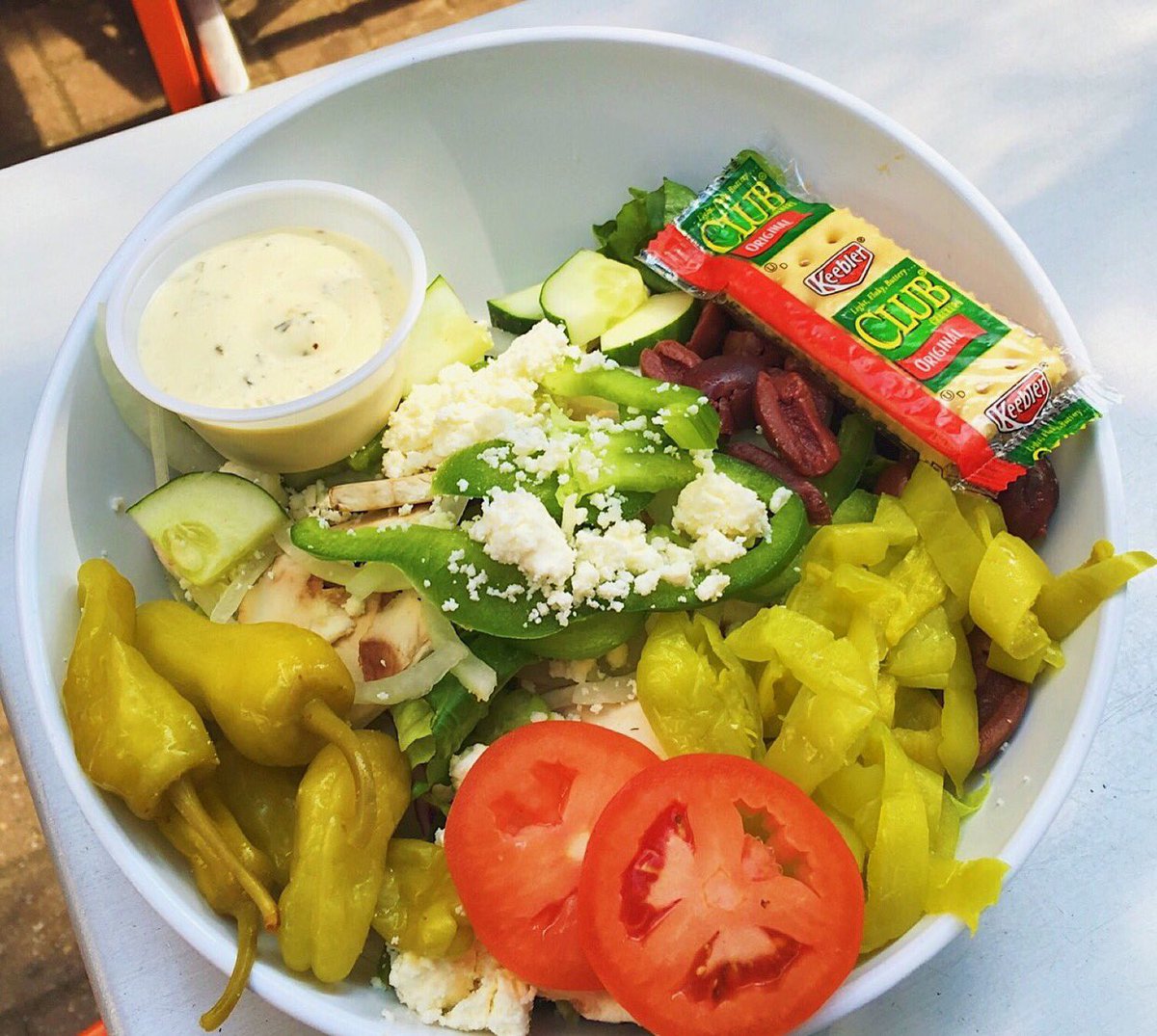 mellowWS's tweet image. Get your greens in with a Greek Salad or just have a pint of an NC brew, a $1.00 off today!🥗🍻