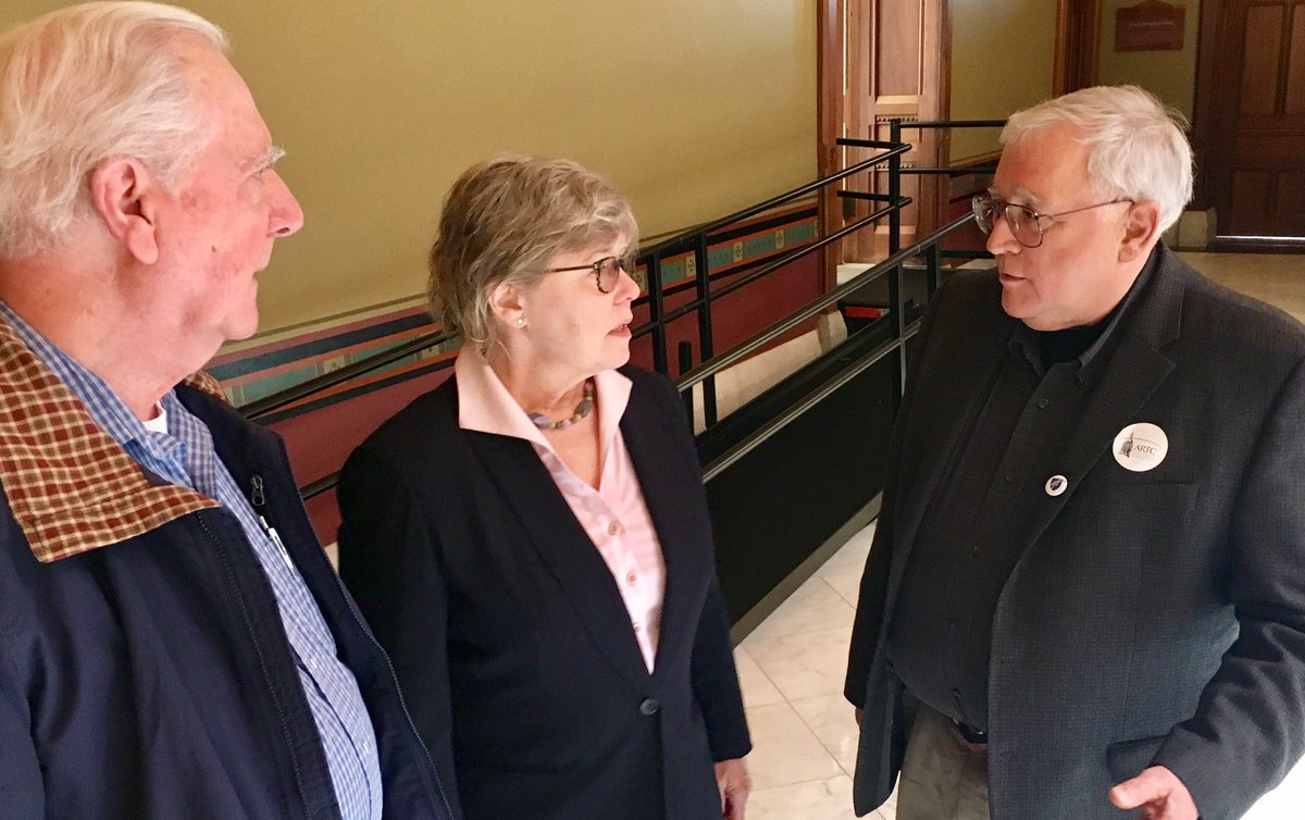AFTCT's tweet photo. Retired #union members in #AFTCT, @ARTConnecticut, @CEANews brought case for #PublicEd professionals' #RetirementSecurity to state electeds. https://t.co/VX0f3zcnr5