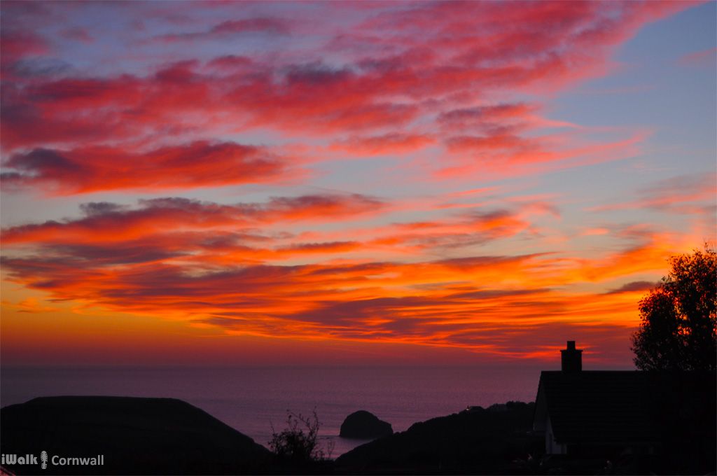 #JustAmazing #spring #sunsets this week in #Cornwall <a href="/Cornwall_SW/">Cornwall</a> <a href="/Cornwall_Coast/">Cornwall Coast</a> @CornwallAONB @beauty_cornwall #loveCornwall
