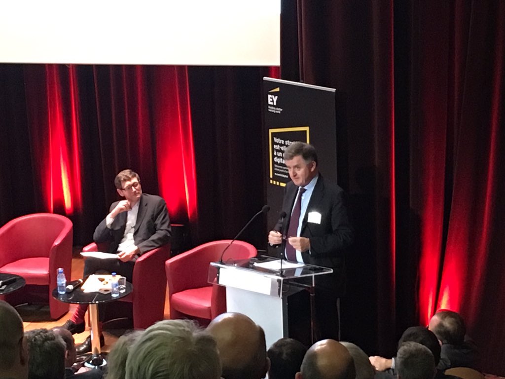 Romanet's tweet photo. Pour réformer, il faut 3 choses, du sens, être attentif au leadership et faire attention aux détails @EYFrance #2017action @dseux https://t.co/B9UWRdScd3