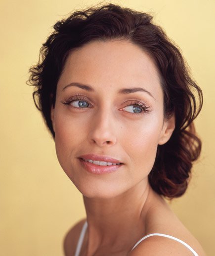 YelenaYeretsky's tweet photo. I tell you all about how #retinol will improve your daily #skincare ritual on @verilymag https://t.co/tSFmxrVMt2 https://t.co/pKRuKwaVDs
