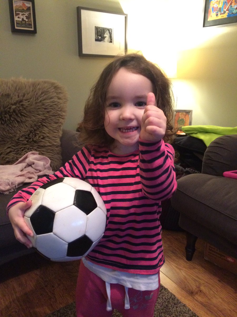 100iso_photos's tweet photo. My girl, just turned 3 years old, kicked me the ball and said she wants to play football like @rachelyankey11 ! https://t.co/TAmngUo1lT