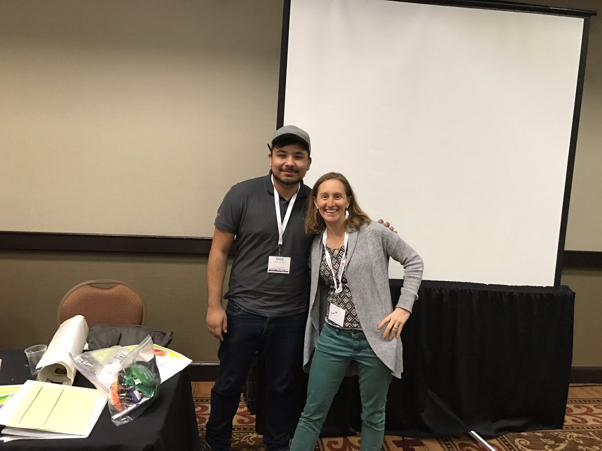 GrowingYouth's tweet photo. Saul and my presentation on @AlamedaCOE's Garden Mentor program a huge success. #CFSN2017 https://t.co/lESsuwFF2v