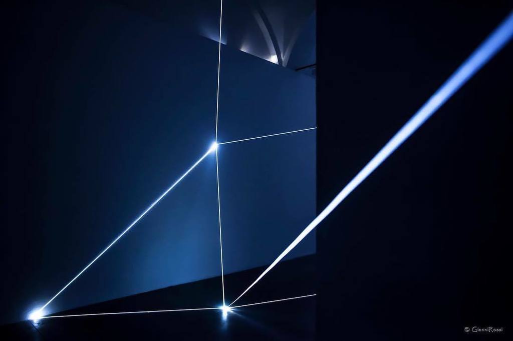 ProjectEffimera's tweet image. L'opera di #carlobernardini in una foto di Gianni Rossi fino al 7 maggio al @Mata_modena #effimeraproject ift.tt/2obEigU