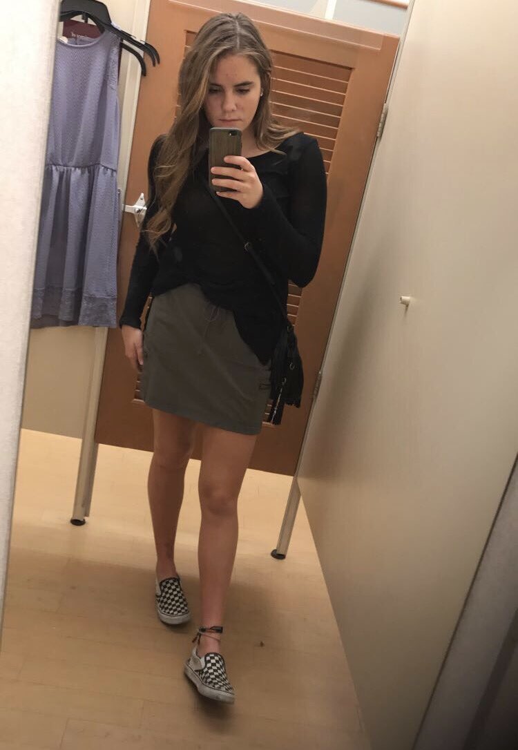 KotaKing96's tweet image. Emma Watson or @amber_ly23 ???