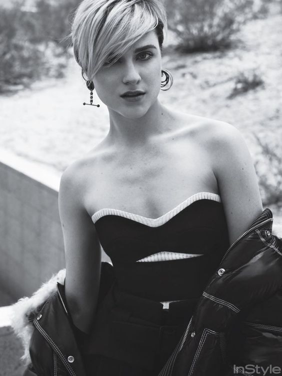 Lindometro's tweet photo. Evan Rachel Wood. #EvanRachelWood @evanrachelwood #Thirteen #Acrosstheunirverse #MrsRobot #Onceandagain https://t.co/6LR4VLetEN