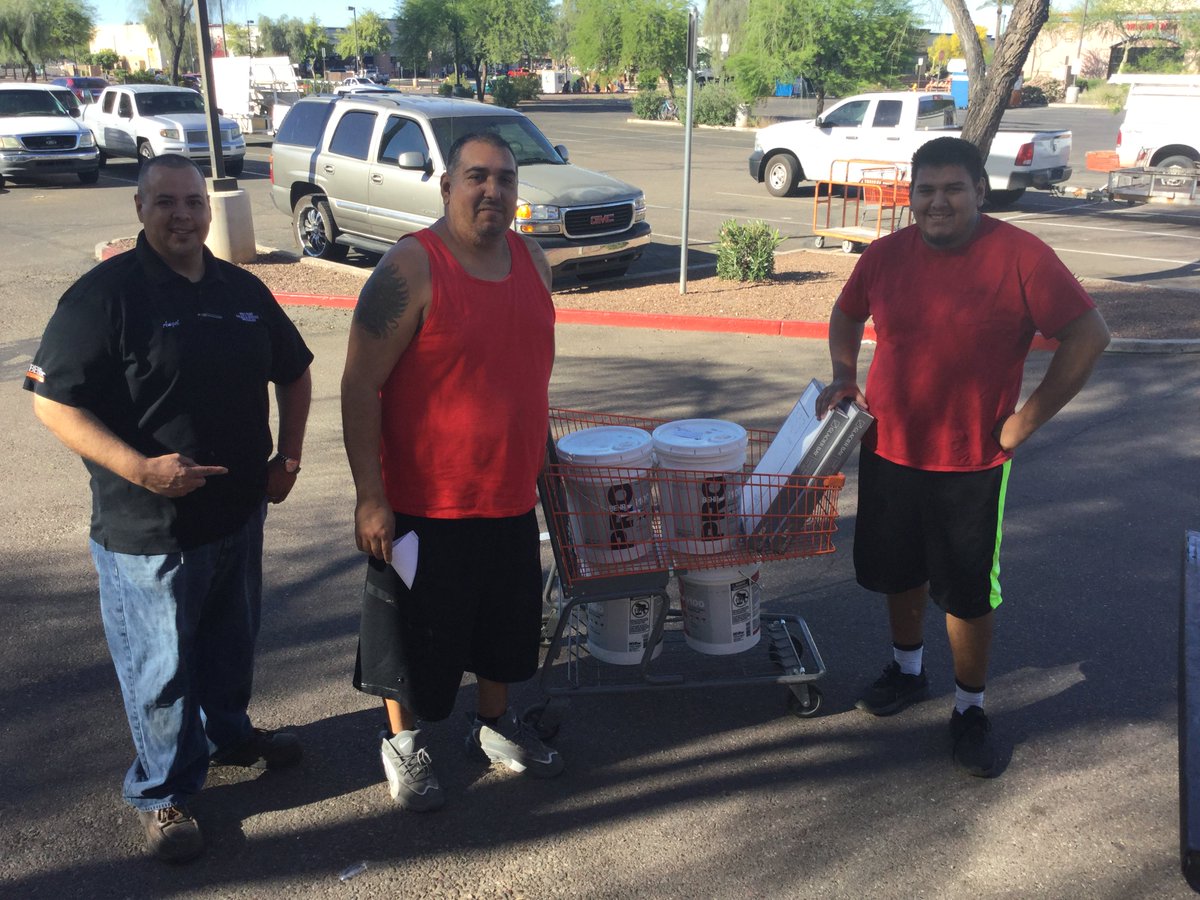 blaylock_rob's tweet photo. Angel &amp; Professionals Recommend BehrPro @ Avondale Home Depot https://t.co/PHgCcpSkZ7
