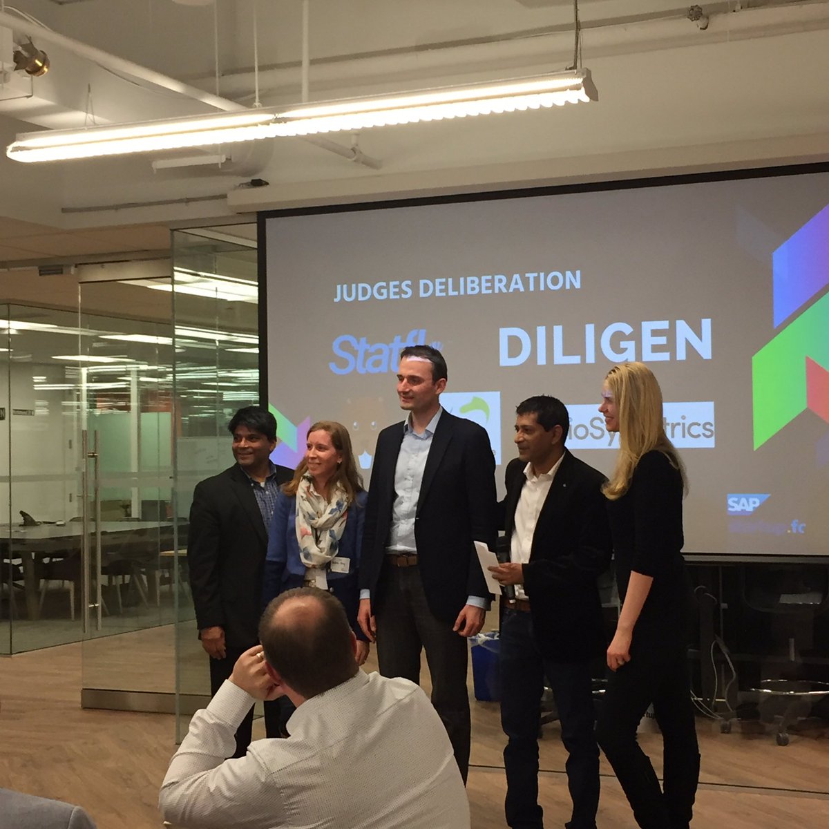 diligensoftware's tweet image. Most transformative! Thank you judges, @SAPStartups and @oneeleven_111! #ai4biz #legaltech