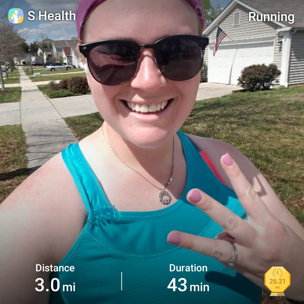 QueenLambert26's tweet photo. #marchmiles #nothingtoit #buttodoit #relientk #hotintopeka https://t.co/xRWUeeYN1W