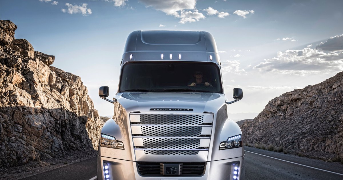 смарт трак. мерседес актрос без зеркал. грузовик смарт. смарт трак. американский тягач вольво 2022.