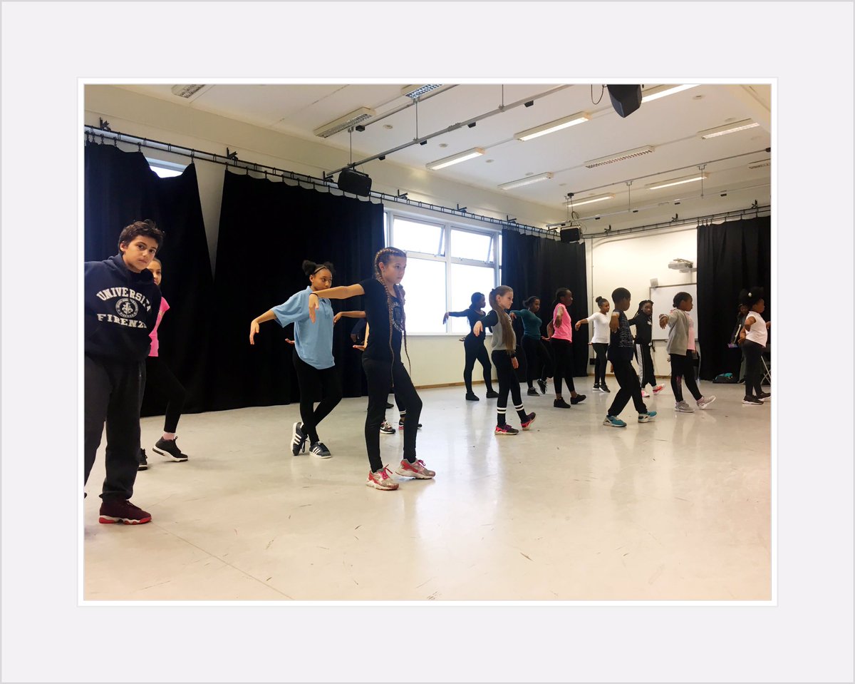ProjectVIIDance's tweet photo. Such a great class today #dance #youngpeople #Tottenham #projectviidance #projectseven #project7 https://t.co/peCjDJJQk3