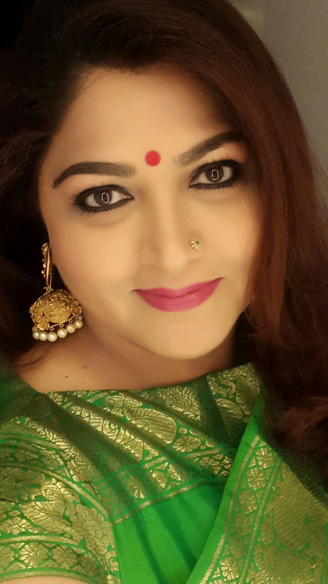 khushsundar's tweet photo. I know I have not been active here..but I promise to make it up for all the lost time..love u all the same, now n forever..😘😘😘😘❤❤❤❤❤ https://t.co/qU7AVMZ2gy
