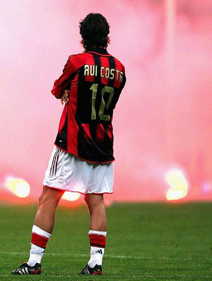 Happy 45th birthday to Rui Costa. The classic number 1  0  . 