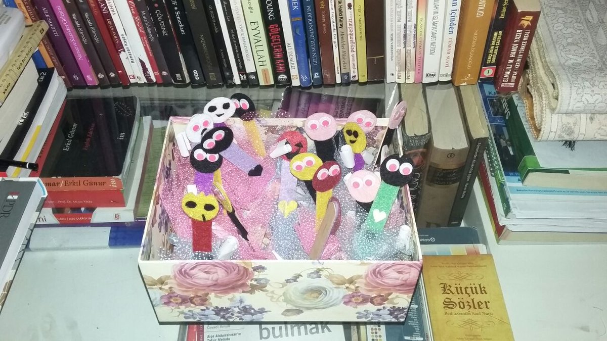 Güzel hadislerle kandil programımızı sonlandırdık. Tüm İslam aleminin Regaip Kandili mübarek olsun.