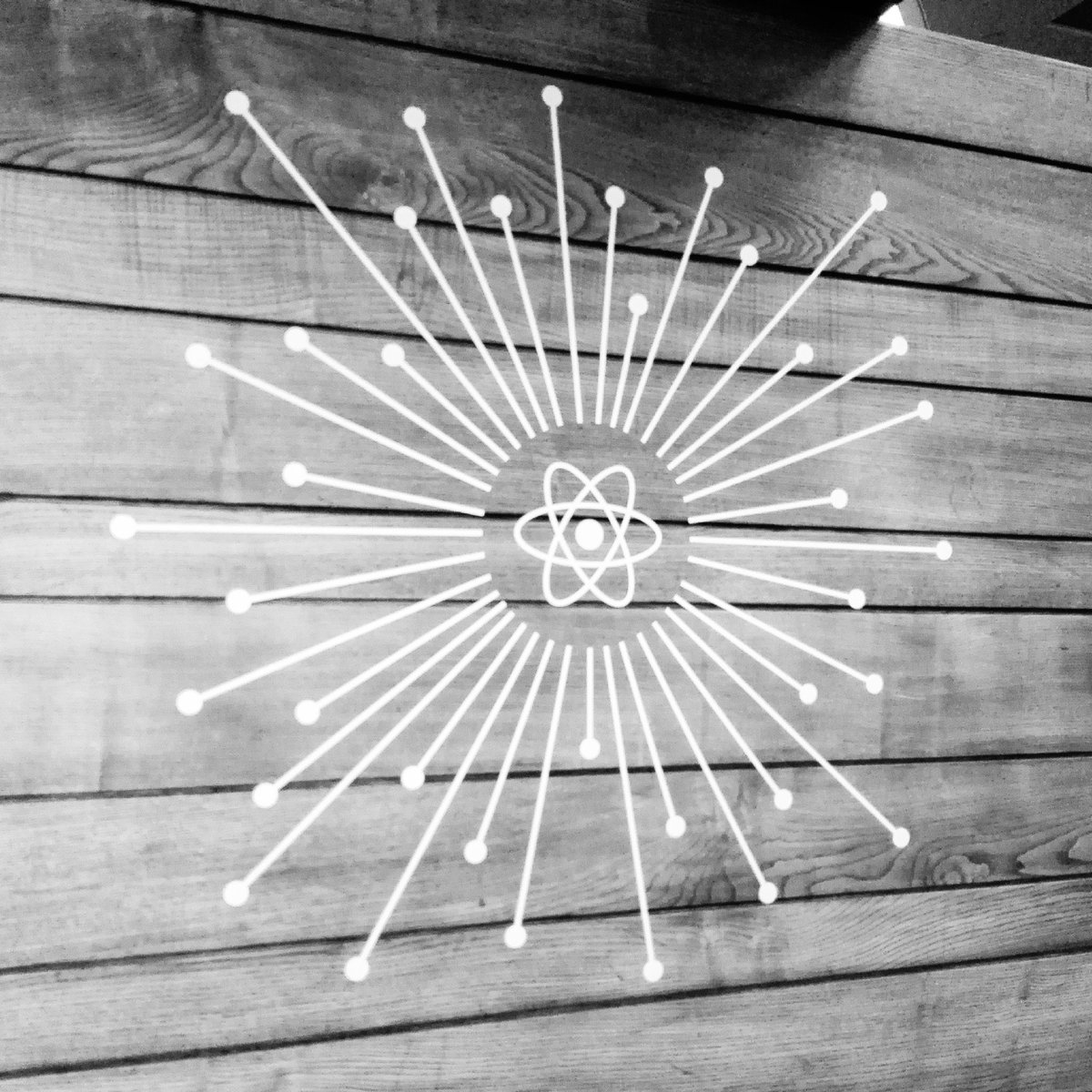 SonyaMoisset's tweet image. // #Facebook React London 2017 #ReactLondon2017 @ReactLondon_