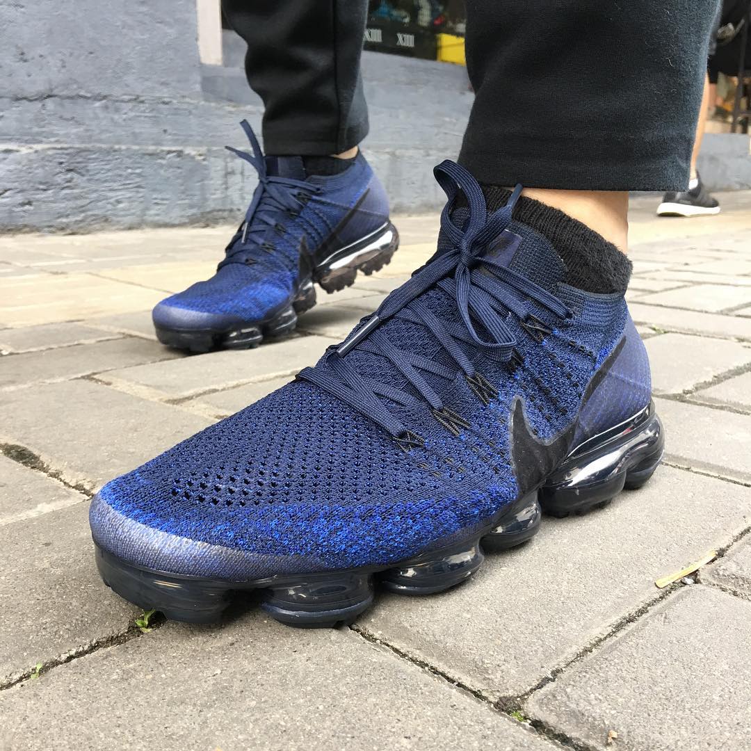 authentic vapormax