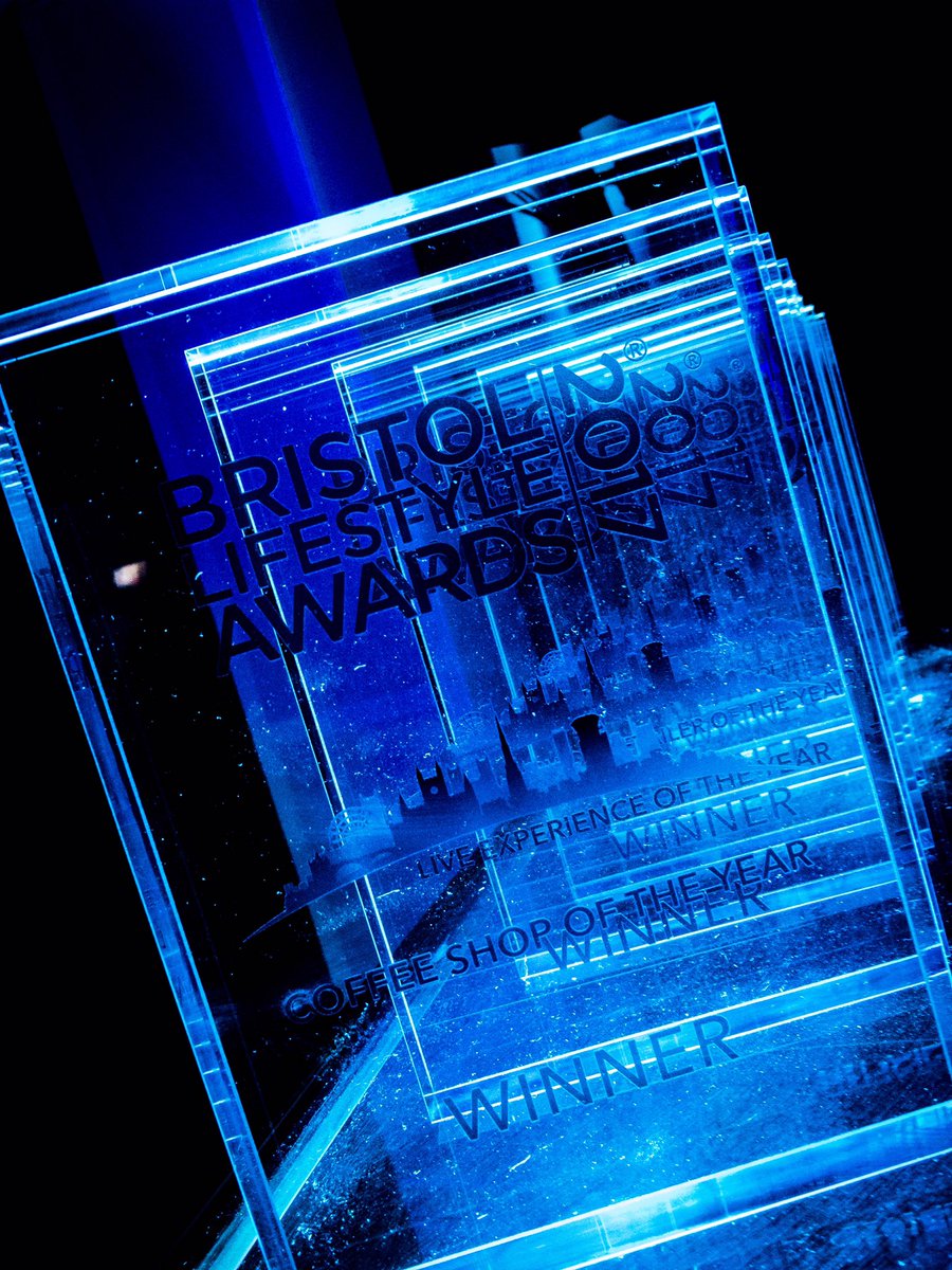 JonCraig_Photos's tweet photo. What a fantaaaaaastic #Awards night @brslawards @madeinbristoltv wth @Josiestweet @MrNickKnowles @JasonJGale @CHLOEJASMINEW and more... 🎉🕺🥂🍾 https://t.co/vOOS98kRec