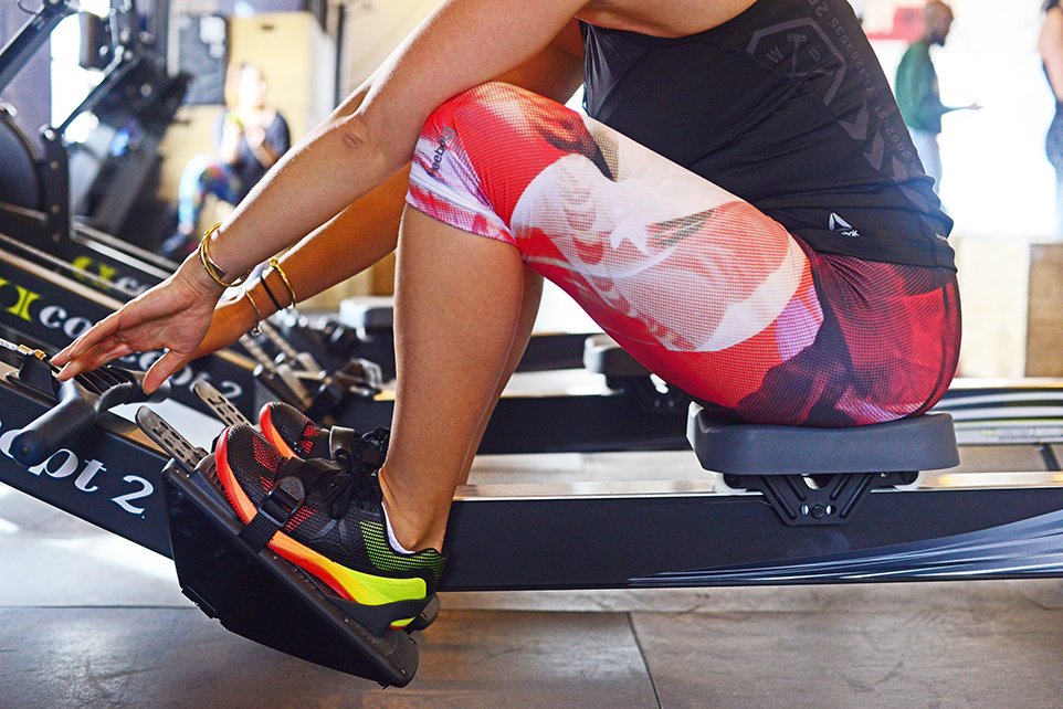 GracieCarroll's tweet photo. Into working out with weights? Here's why you need the new #NANO7 by @Reebok https://t.co/458Mbwbl4q #GirlsWhoLife #GCfit @ReebokCanada https://t.co/5USiKZ18gP