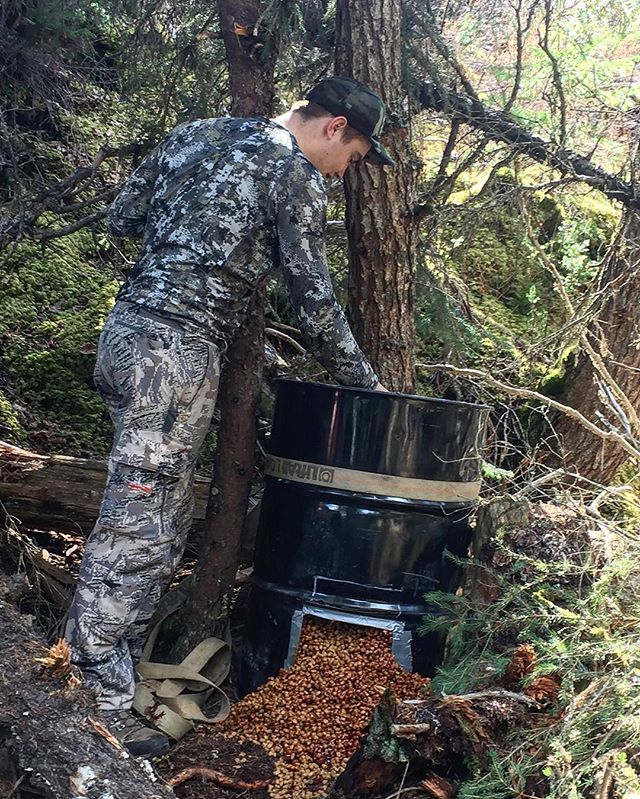 DiamondArchery's tweet image. RT if you&apos;re gearing up for #springhunts #springbear #springturkey
 📷: Absolute North Outdoors