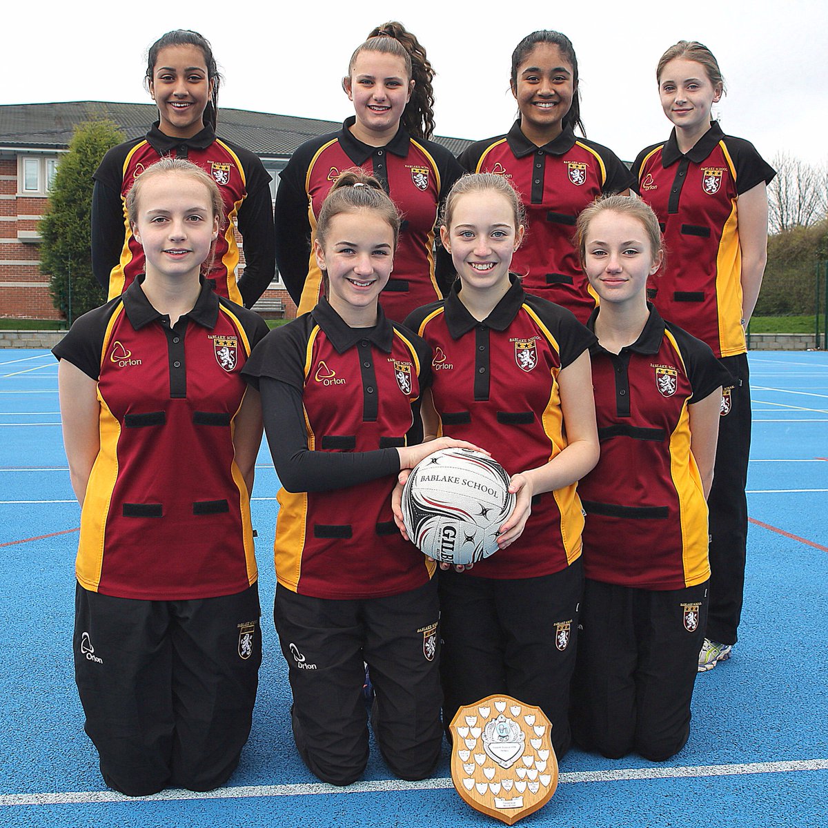 BablakeSchool's tweet photo. Featuring More Winners: (3) @Bablakenetball U13Bs - 2017 Coventry Schools Netball champions. #ThisGirlCan #ThrowLikeAGirl #BablakeSport https://t.co/Whh9iDgzLY