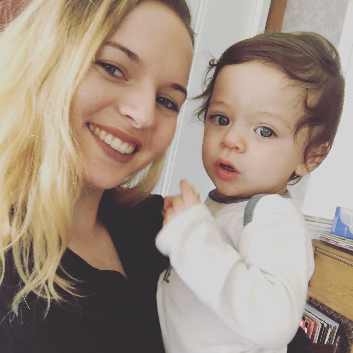 AddiegoMegan's tweet photo. Can I just bring Charlie to DG formal? He's handsom, a good dancer, and everyone would love him ¯\_(ツ)_/¯ #FutureAnchorman https://t.co/HLNmUgXQQ6