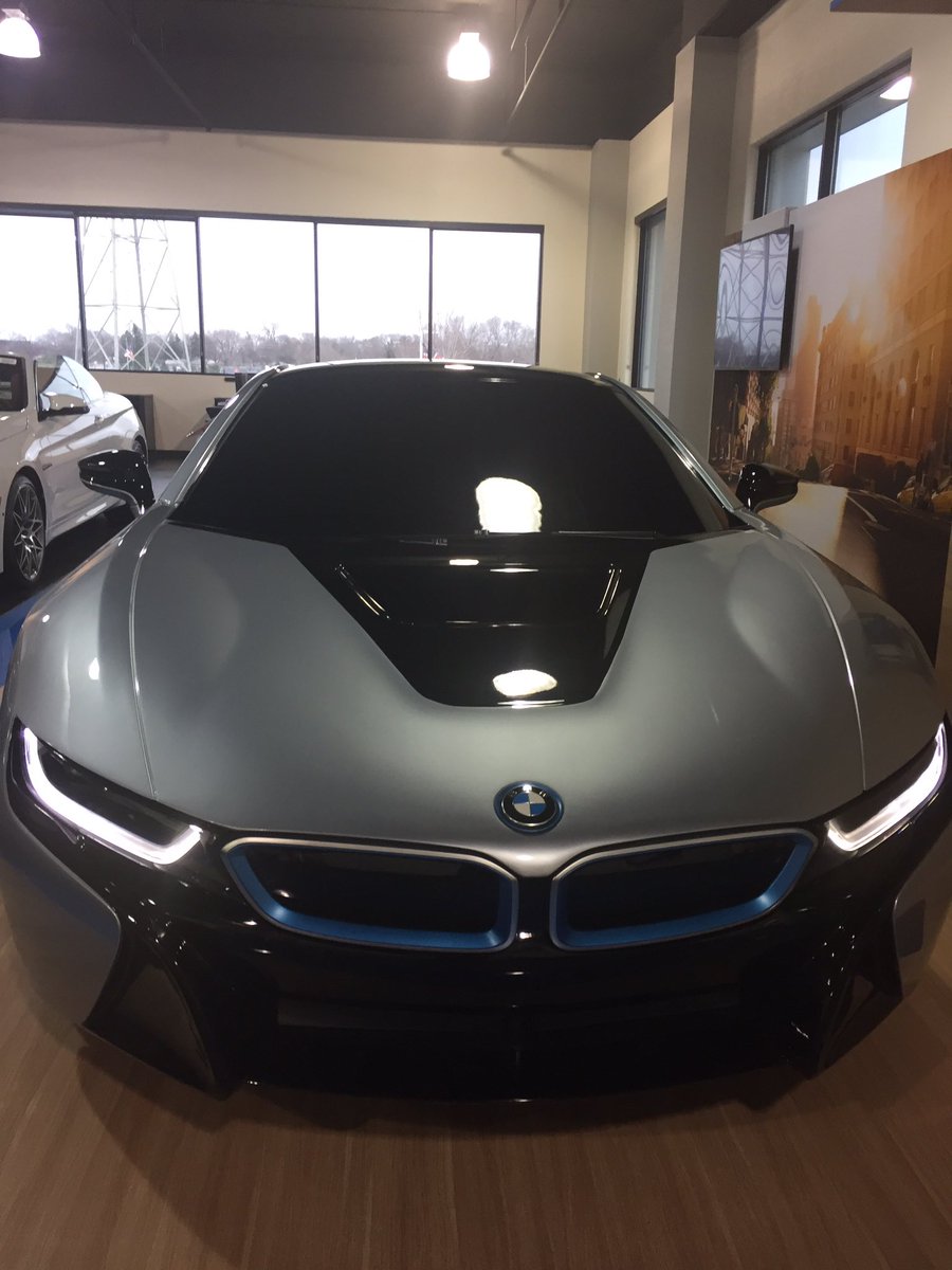 Luxuryauto3's tweet photo. BMW I8 😈🏁🥇👅🔥 https://t.co/QmZyATVRzn