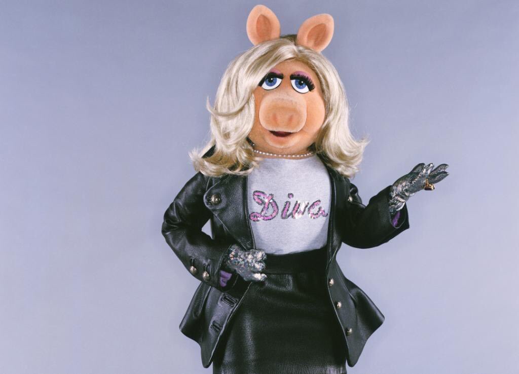 Miss Piggy on Twitter "Never wear a “Diva” tshirt unless Miss Piggy on Twitter "Never wear a “Diva” tshirt unless