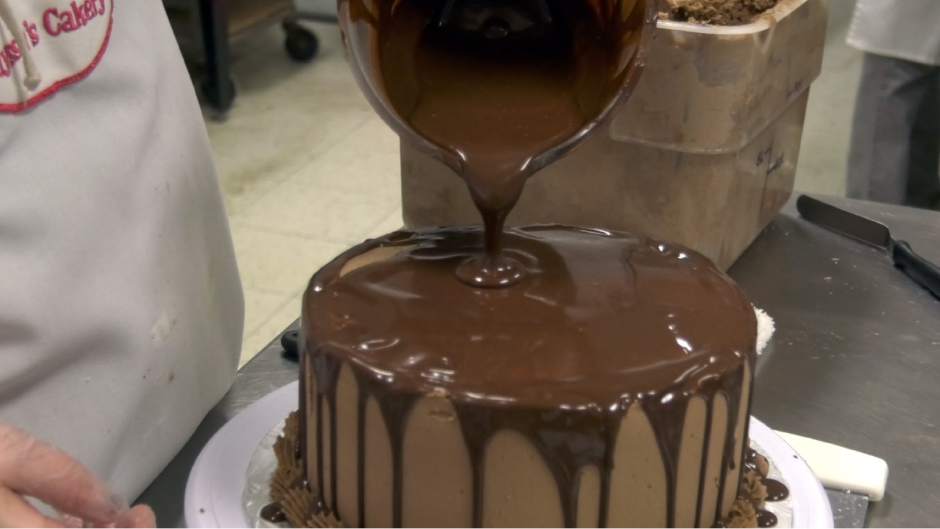 Record_Journal's tweet image. Alyssa’s Cakery puts a unique spin on a classic dessert trib.al/1i2IK9H