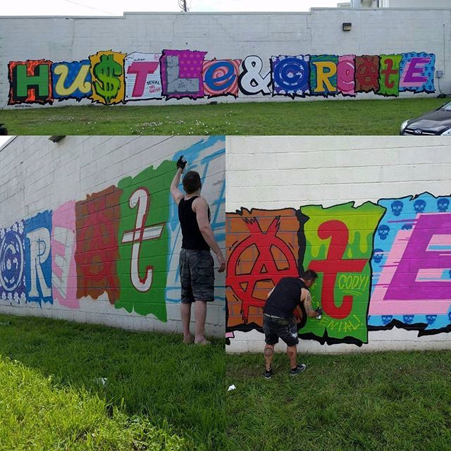 1xRUN's tweet photo. #HustleAndCreate ! @denialart getting busy down in Texas. Photo: @codycalebra • #mural #denialart #denial #streetart #hustle #create #painti https://t.co/qAGCVJNnx3