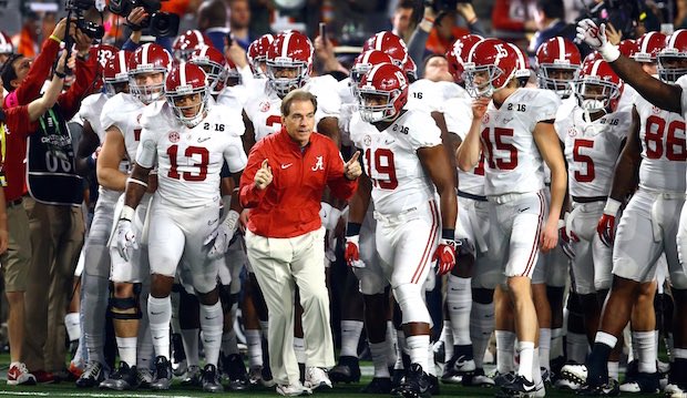 jaysonademilola's tweet image. @JustinAdemilola and I are Beyond Blessed to receive an offer from The University of Alabama #RollTide 🐘