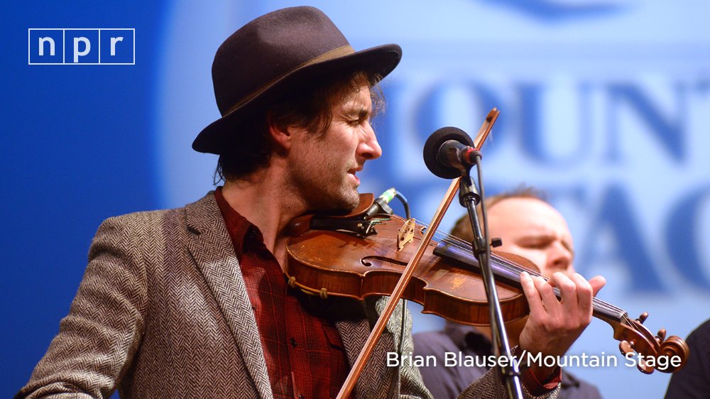 nprmusic's tweet photo. Hear it now: Classically-trained folk virtuoso Andrew Bird returns to @MountainStage. https://t.co/IgBUIDrOc9 https://t.co/bn1bUMEikJ