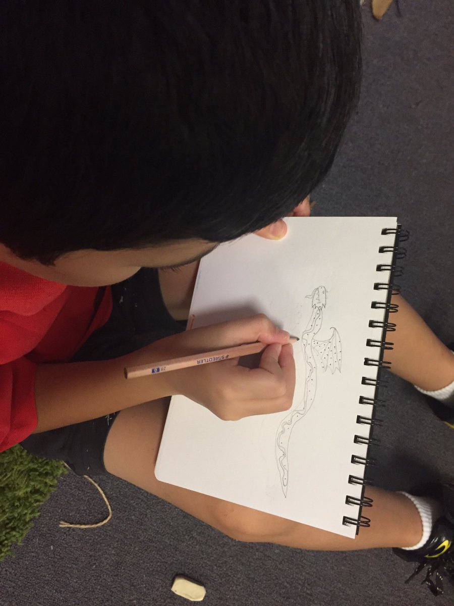 Art Club <a href="/CampsiePS/">Campsie P.S.</a> this morning. Create a mosaic Easter egg or your own interpretation. Otherwise, free art. Fun for all 🌈