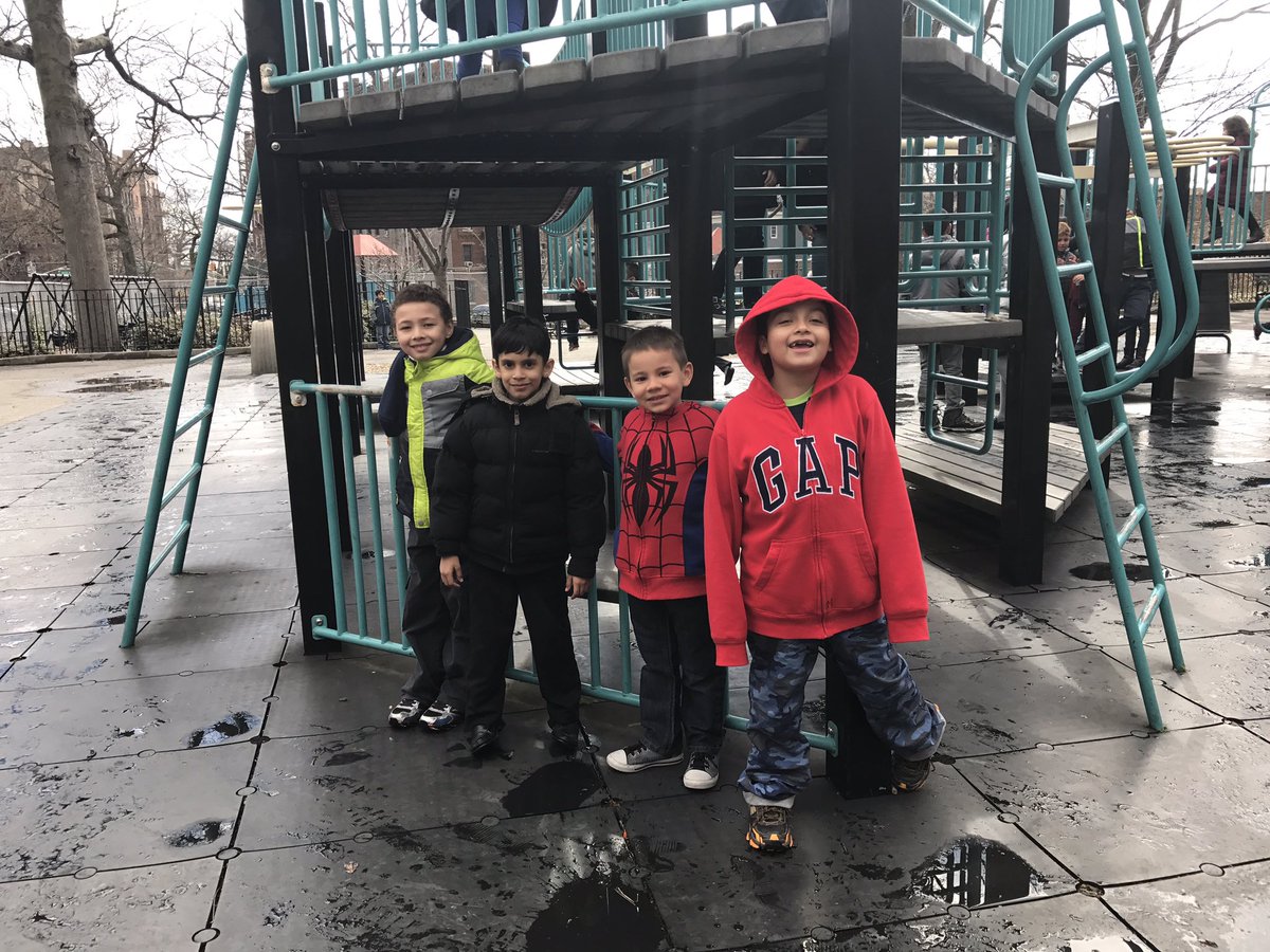 2ndGradeJKO's tweet image. #class202 had a great time on their walking trip to the park this morning!☀️😃 @PS66JKO