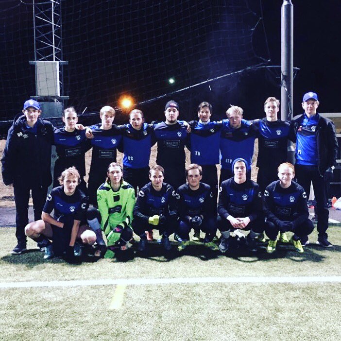 FilipFagernas's tweet photo. Så jävla gött att vinna första träningsmatchen med 3-1! #ForzaVIF💙 https://t.co/PtO2mMjbIM