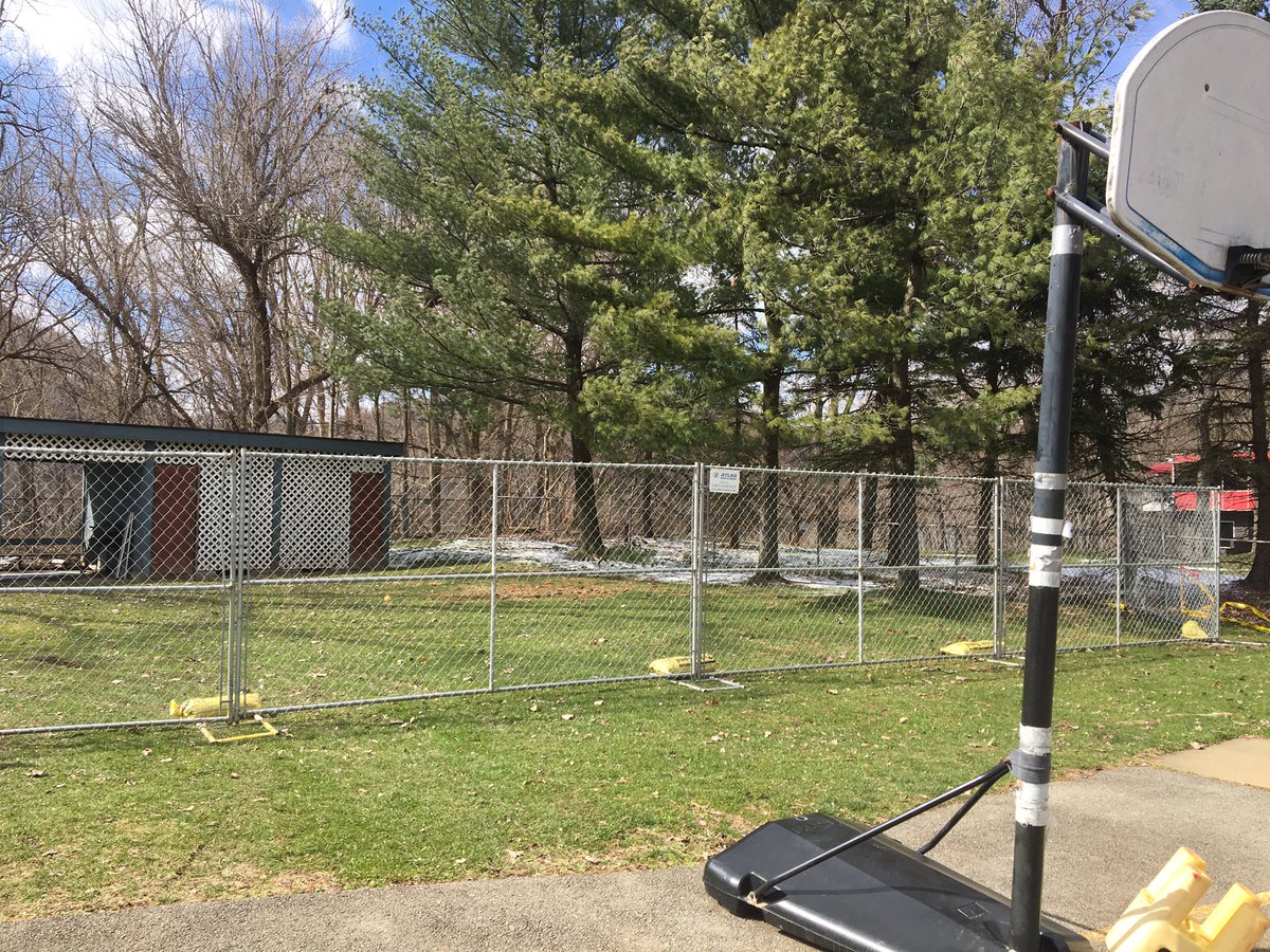 RCC15147's tweet photo. Oh what a difference a week makes... #buildingquality 🚜🚧 https://t.co/NKpLSBHGvE