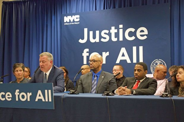 DNAinfoNY's tweet photo. City to guarantee two-month jobs for sentenced inmates after they leave jail: https://t.co/SfNsziD00S https://t.co/t6nMOHS8r6