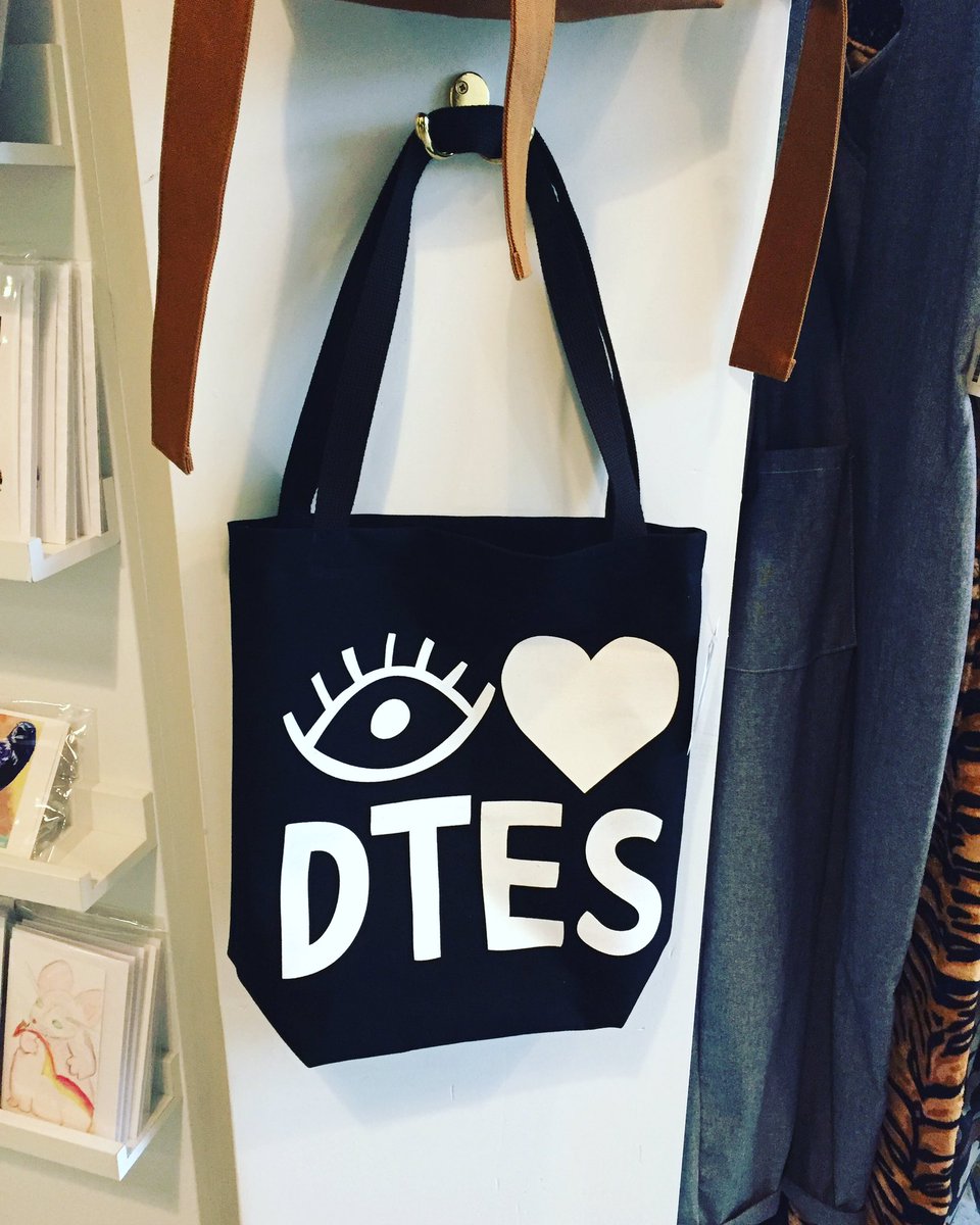 WindowArtShop's tweet photo. New #DTES tote bags ❤ https://t.co/gcHjbTWgTv
