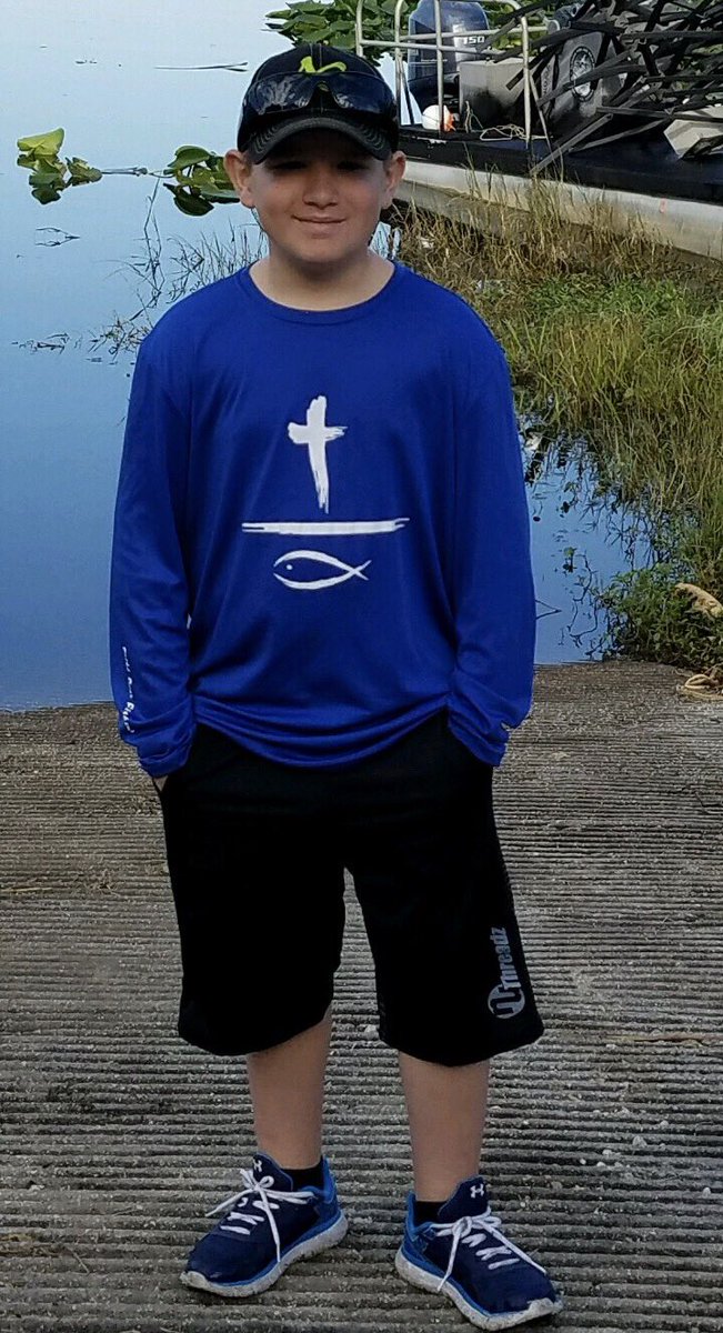 cole24299's tweet image. #ProOfTheWeek @CaptBlakeSmith You&apos;ve taught me how to put my faith over fishing, I love your logo. I wear your shirt with pride.