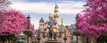 PoshableBeauty's tweet photo. Poshable is headed to @Disneyland today!! Go to our Instagram for live videos #poshablebeauty #disneyland https://t.co/z4yagsLxyZ