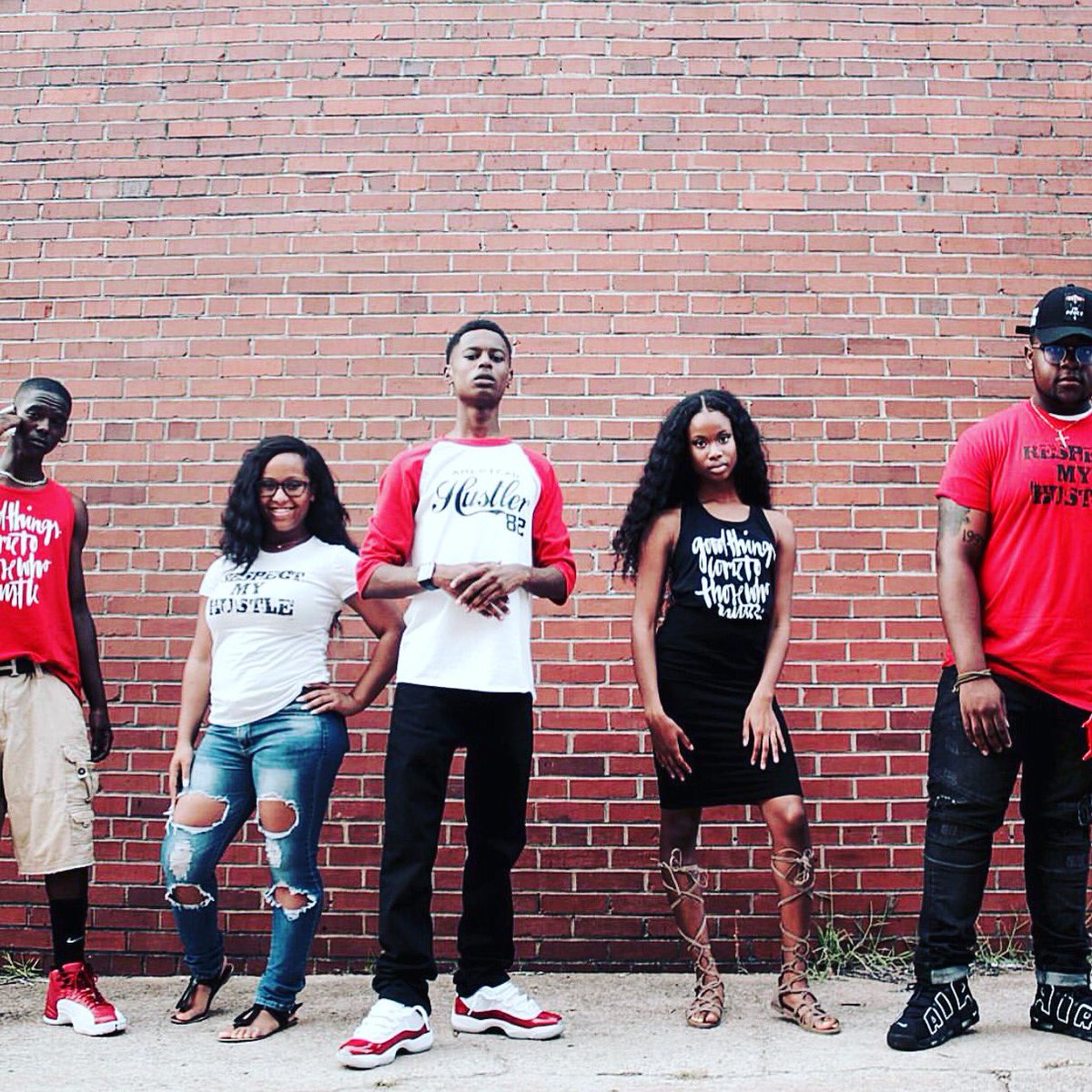 QuanDaKing__'s tweet photo. #AmericanHustler #BrandBuilding #ClothingLine #Established1982 #CampaignStrong 💪🏾 https://t.co/15ci084okX