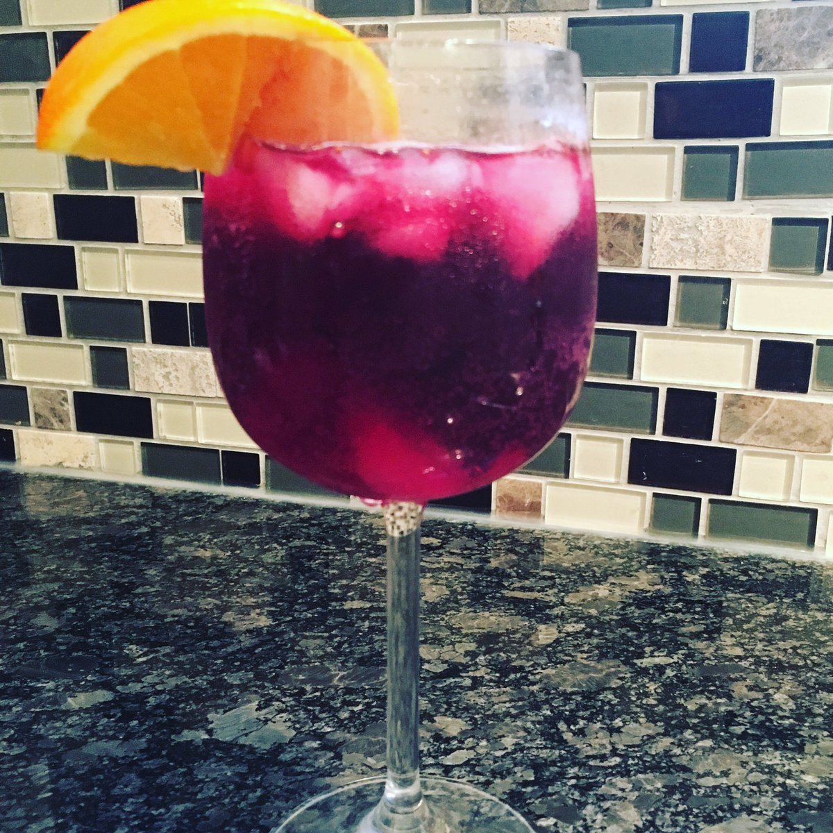 elizabethcworks's tweet photo. Homemade sangria 🍷🍾🍹#winewednesday #wine #grateful #momlife #Mompreneur https://t.co/xLpTvPRDvD