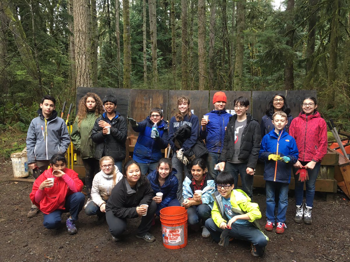 gnorcrossmaths's tweet photo. Awesome effort from every on @WillowsPrep on the first of 3 service days today! The guys @EvergreenMTB were great to work with! https://t.co/FeFBZlNnxe